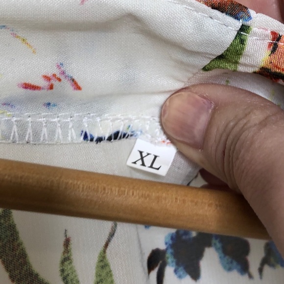 Floral Kimono- size XL - Picture 6 of 7